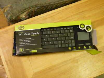 [Gearhead keyboard in its package]